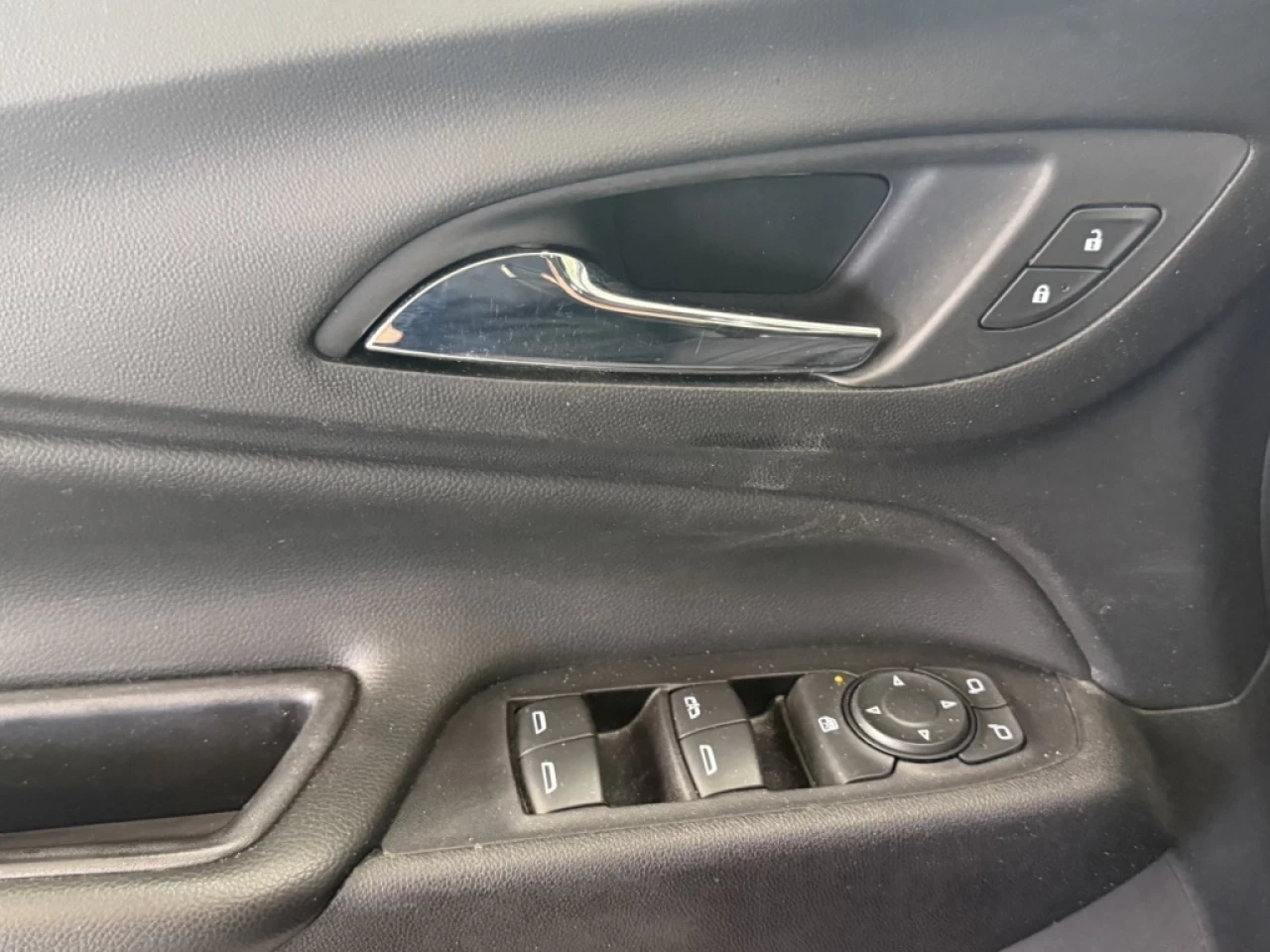 2020 Chevrolet Equinox LT Bluetooth Commande au volant **ApprouvÉ 99,9%** Main Image