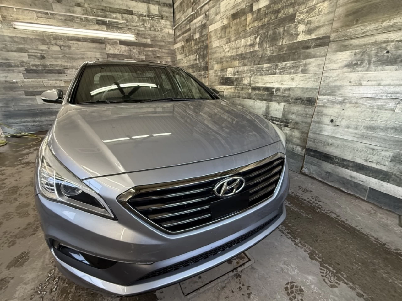 2016 Hyundai Sonata 2.0T Sport Ultimate CUIR NAV TOIT **APPROUVÉ À 99. Image principale