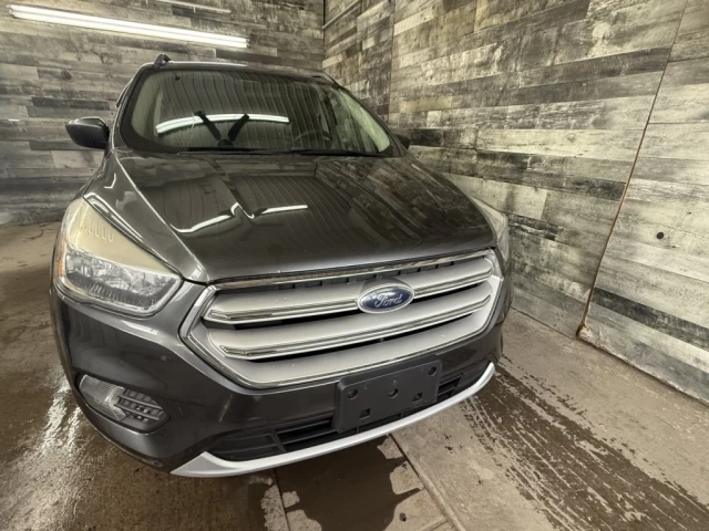 Ford Escape SE AWD CAM DE RECUL **APPROUVÉ À 99.9%** 2018