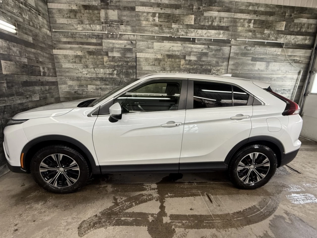 2022 Mitsubishi Eclipse Cross SE AWD CAM DE RECUL ** APPROUVÉ À 99.9%** Main Image