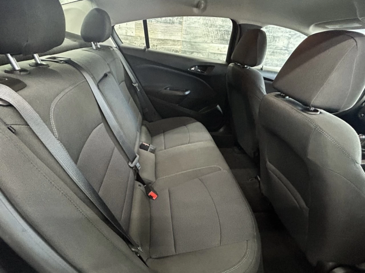 2018 Chevrolet Cruze LT Auto Cam de recul ** ApprouvÉ À 99.9% ** Image principale