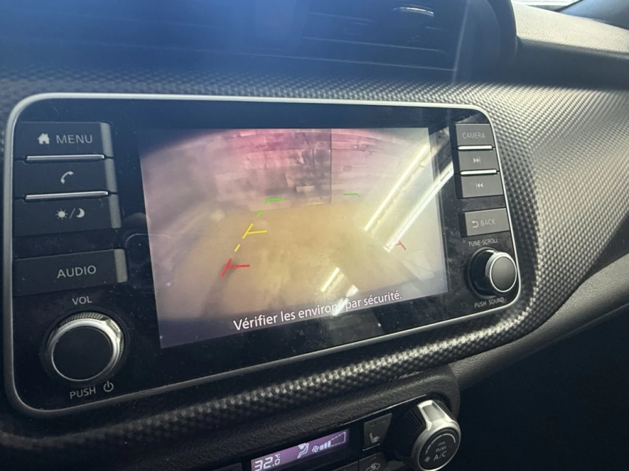 2018 Nissan Kicks SV Bluetooth camera recul **ApprouvÉe 99,9%** Main Image