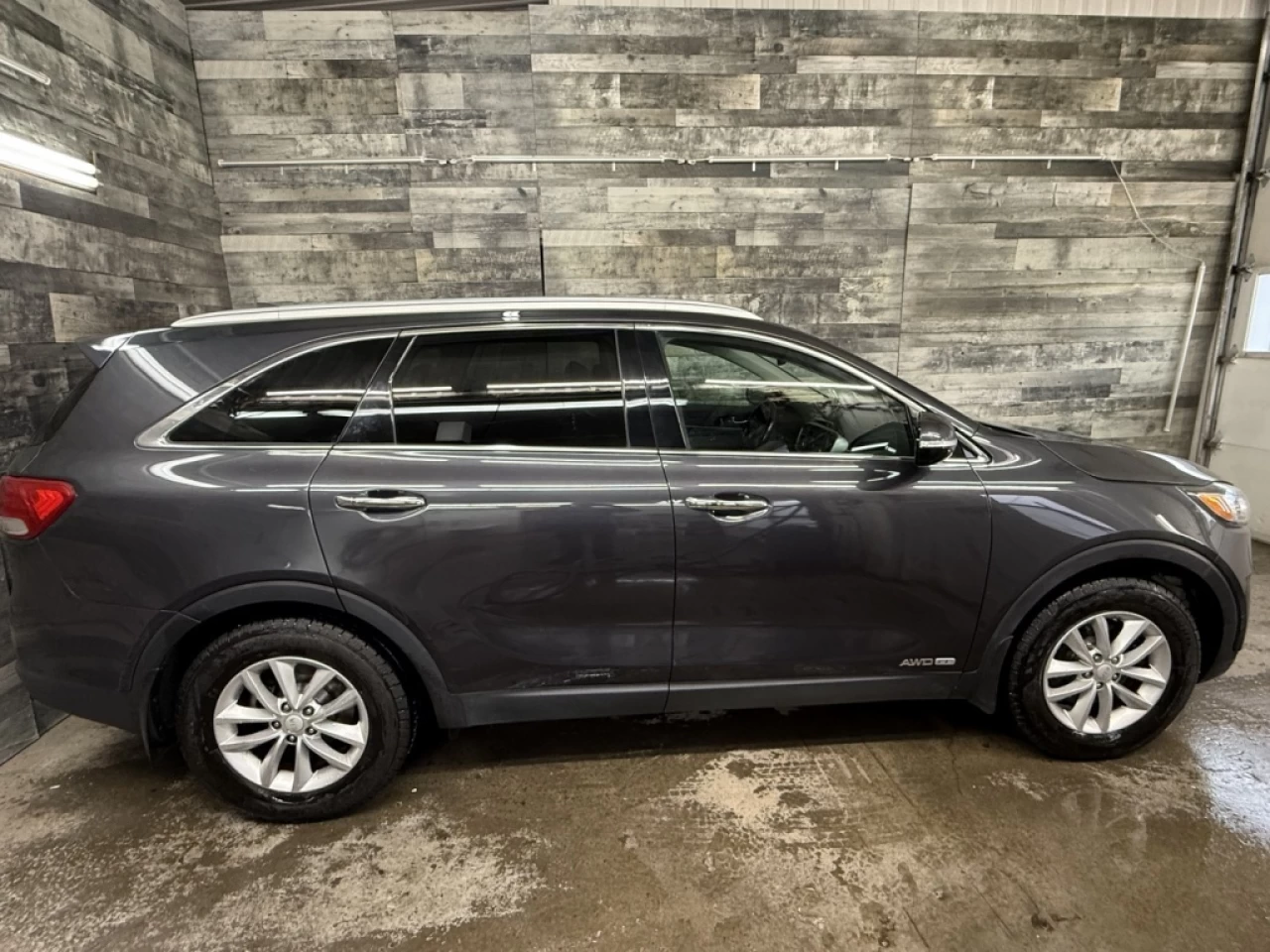 2018 Kia Sorento LX V6 AWD 7 PASS **APPROUVÉ À 99.9%** Image principale