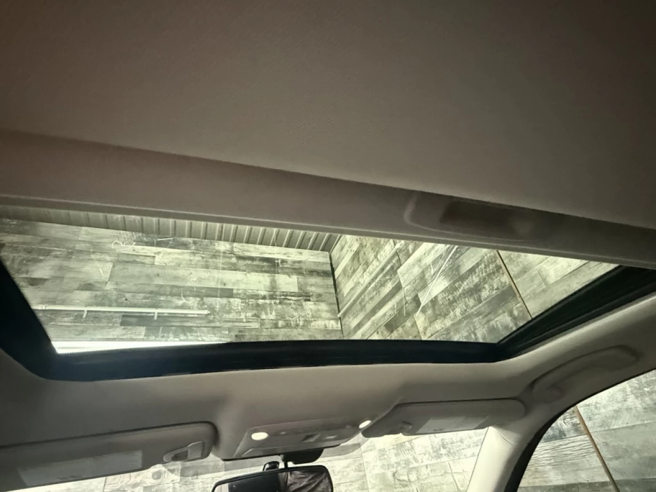 2018 Infiniti Q50 2.0t LUXE AWD CUIR TOIT NAV ** APPROUVÉ À 99.9% ** Main Image