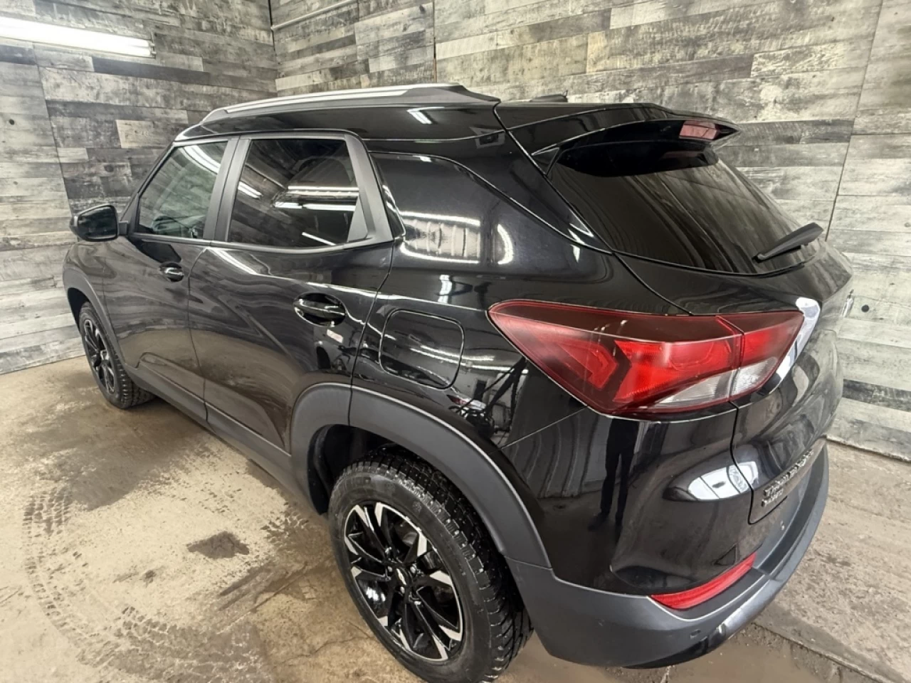 2021 Chevrolet TrailBlazer LT AWD MAGS ** APPROUVÉ À 99.9% ** Image principale