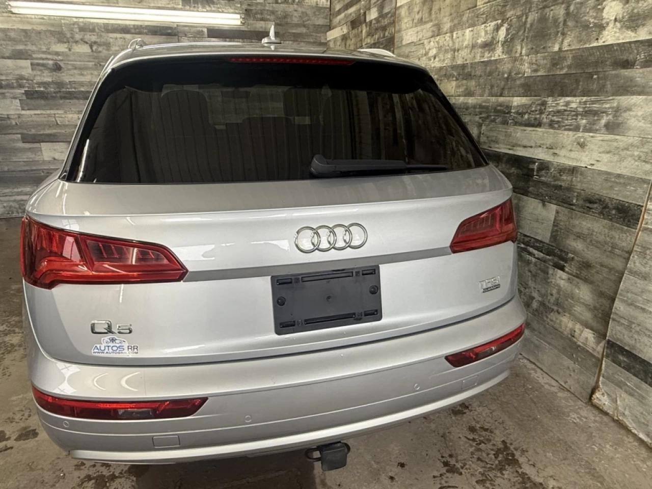 2018 Audi Q5 Progressiv AWD TOIT PANO NAV **APPROUVÉ À 99.9%** Image principale