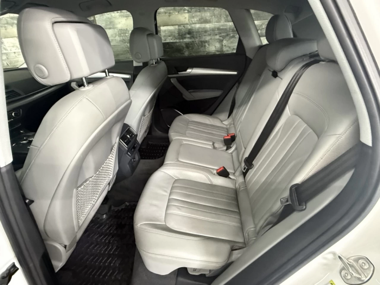 2019 Audi Q5 Komfort AWD CUIR ** APPROUVÉ À 99.9% ** Image principale