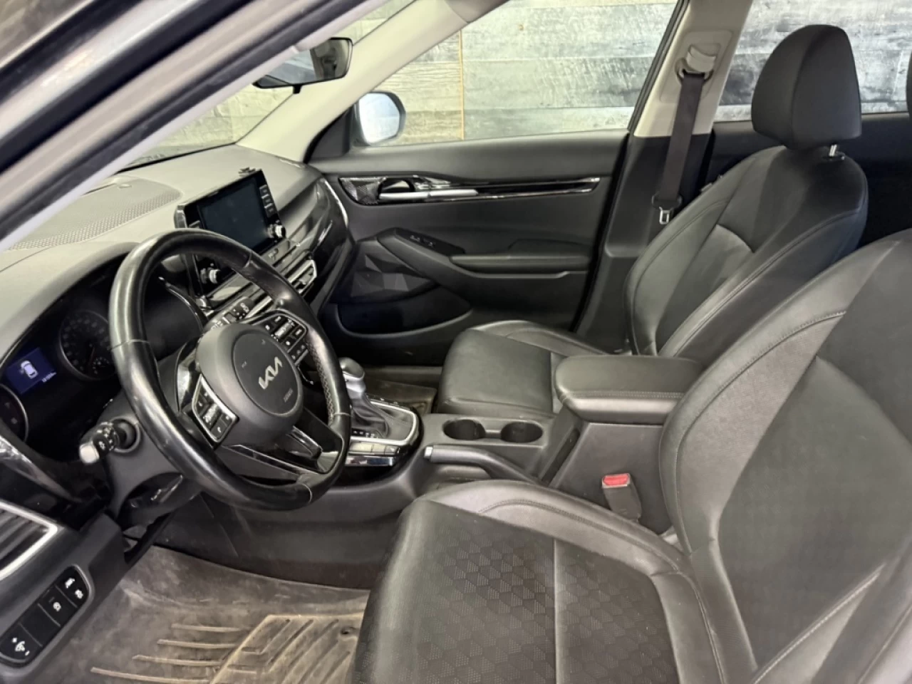 2022 Kia Seltos EX AWD CUIR TOIT PANO **APPROUVÉ À 99.9%** Image principale