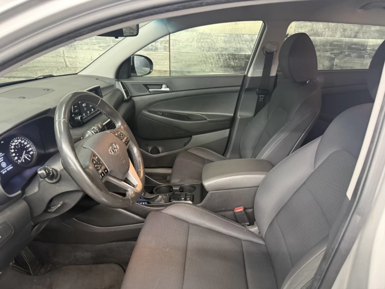 2021 Hyundai Tucson PrivilÉgiÉ AWD BLUETOOTH **APPROUVÉ À 99.9%** Main Image