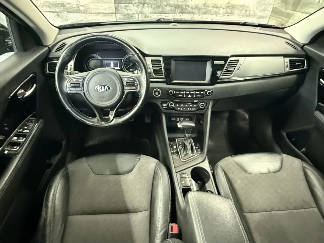2018 Kia Niro EX Hybrid Cuir Mags ** ApprouvÉ À 99.9% ** Image principale