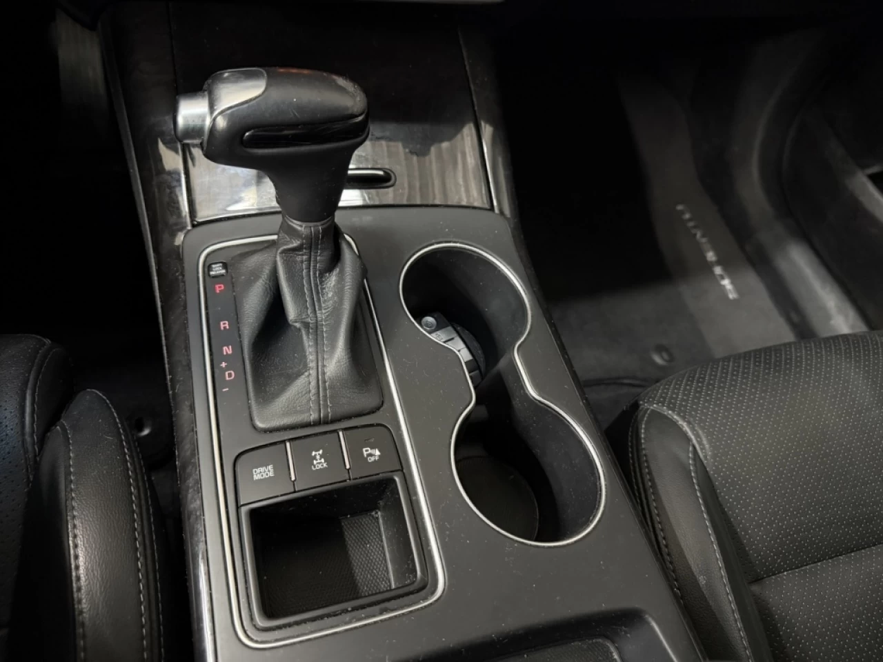 2018 Kia Sorento EX Turbo AWD CUIR **APPROUVÉ À 99.9%** Main Image