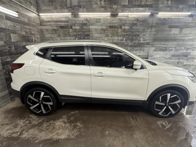 Nissan Qashqai SL AWD CUIR TOIT NAV **APPROUVÉ À 99.9%** 2020