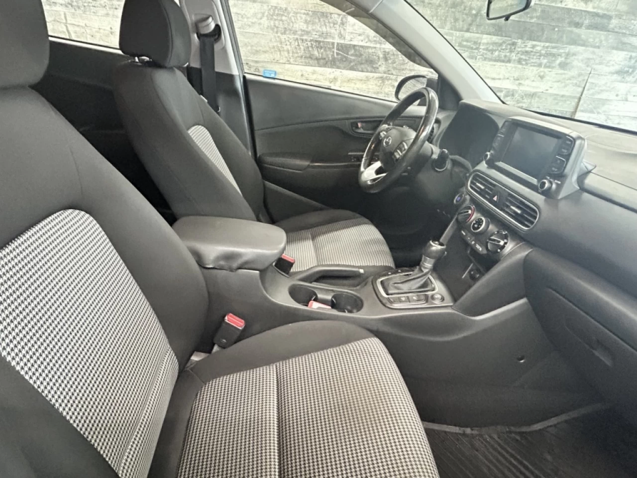 2019 Hyundai Kona PrivilÉgiÉ AWD CAM DE RECUL MAG**APPROUVÉE 99,9%** Main Image