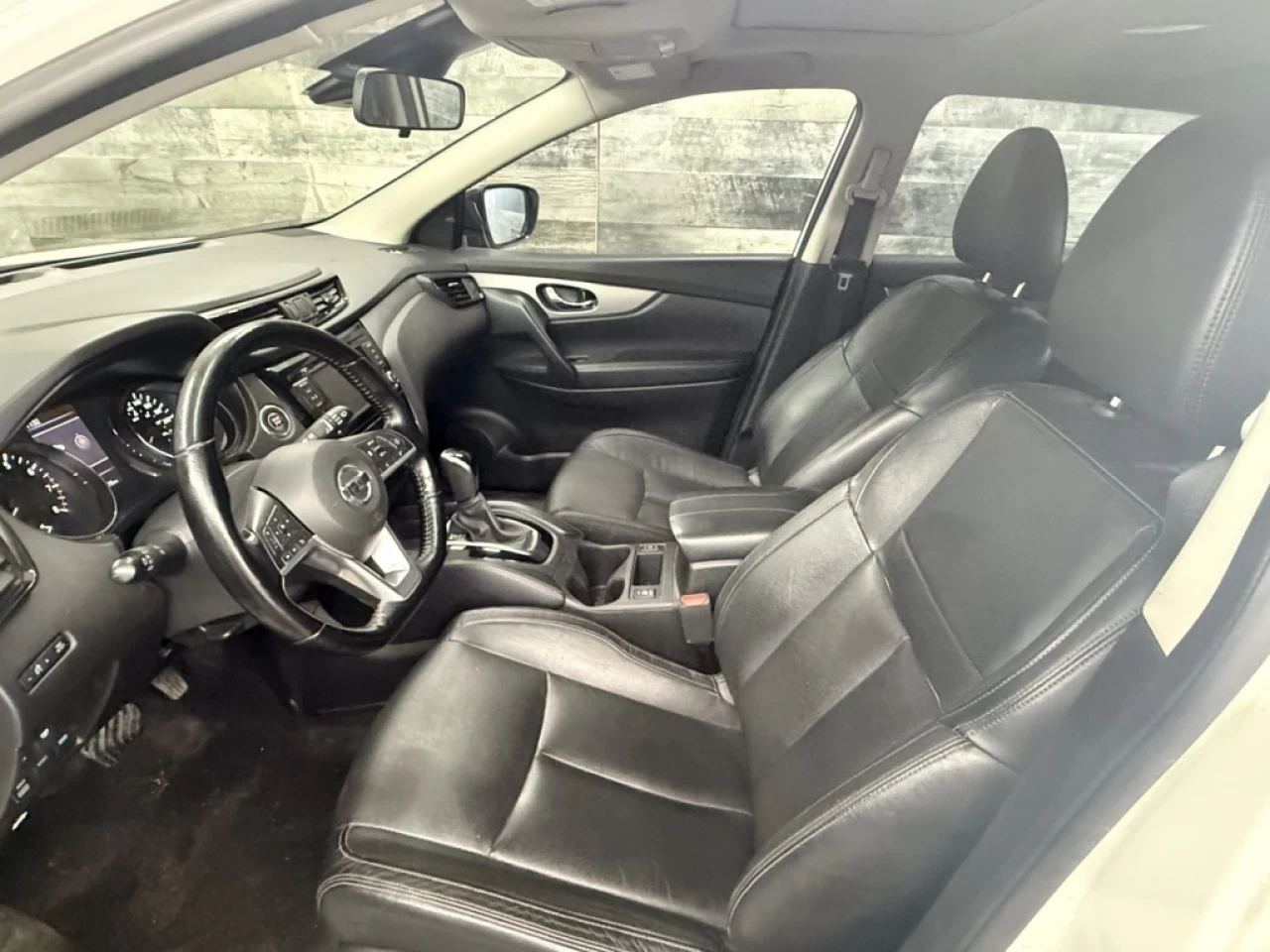 2020 Nissan Qashqai SL AWD CUIR TOIT NAV **APPROUVÉ À 99.9%** Main Image