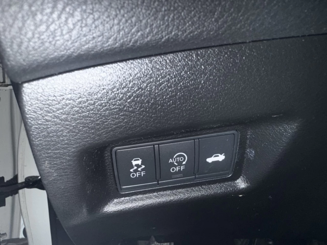 2018 Infiniti Q50 2.0t LUXE AWD CUIR TOIT NAV ** APPROUVÉ À 99.9% ** Main Image