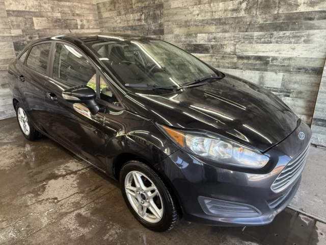 Ford Fiesta SE AUTO BLUTOOTH**APPROUVÉE 99,9%** 2017