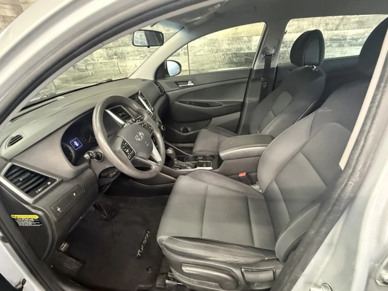 2018 Hyundai Tucson SE AUTO CAM DE RECUL **APPROUVÉ À 99.9%** Image principale