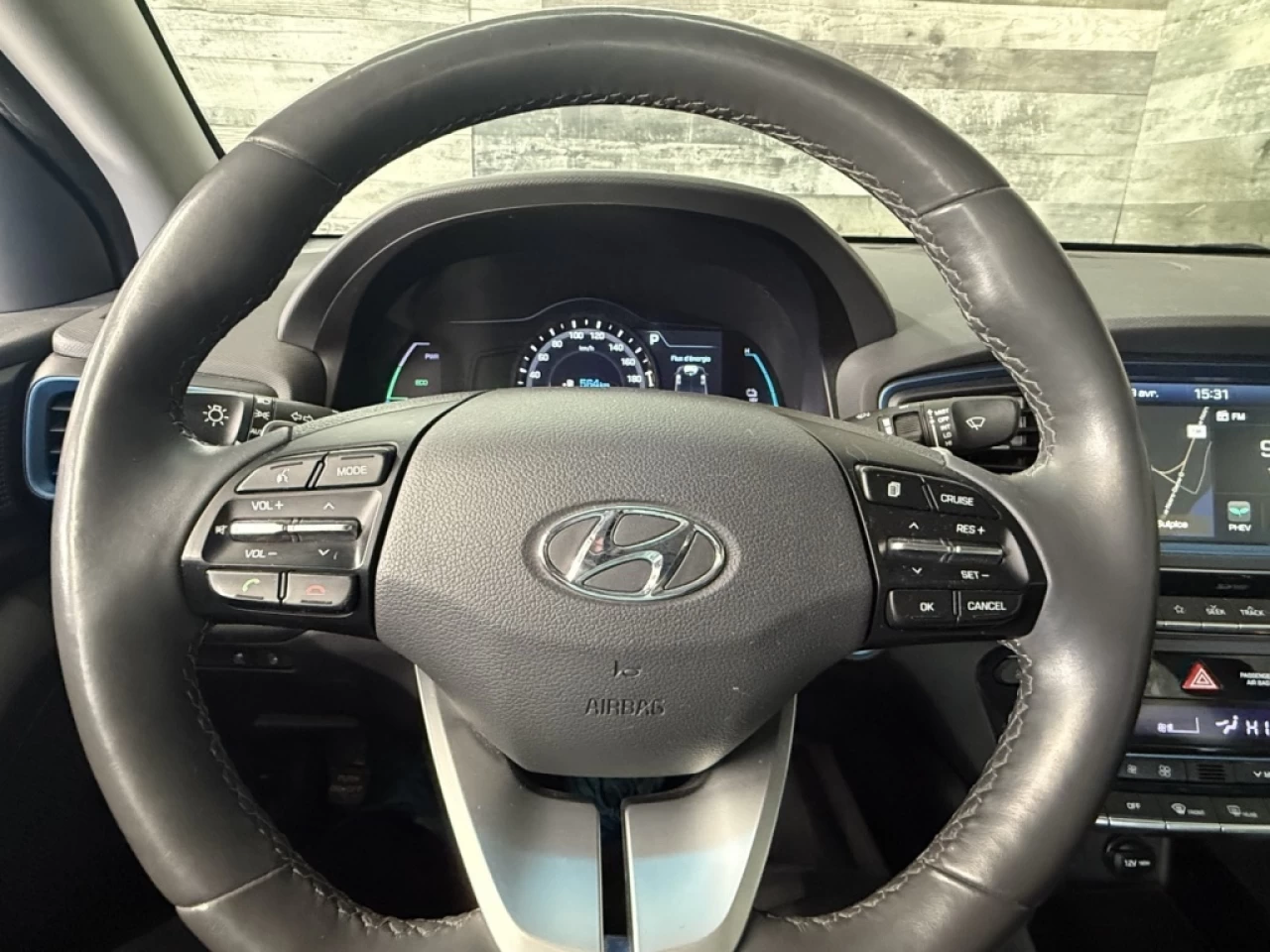 2019 Hyundai Ioniq PrivilÉgiÉ HYBRID PLUG-IN NAV MAGS ** APPROUVÉ À 9 Main Image