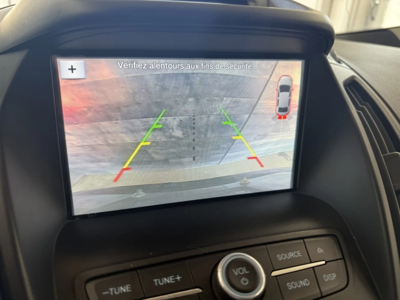 2018 Ford Escape SEL AWD CUIR CAM DE RECUL **APPROUVÉE 99,9%** Image principale