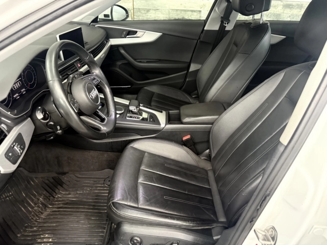 2018 Audi A4 Technik AWD CUIR NAV TOIT Main Image