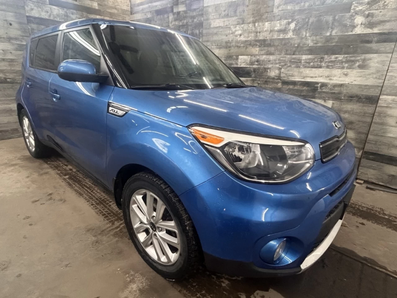 2018 Kia Soul EX CUIR TOIT CAM DE RECUL **APPROUVÉ À 99.9%** Main Image
