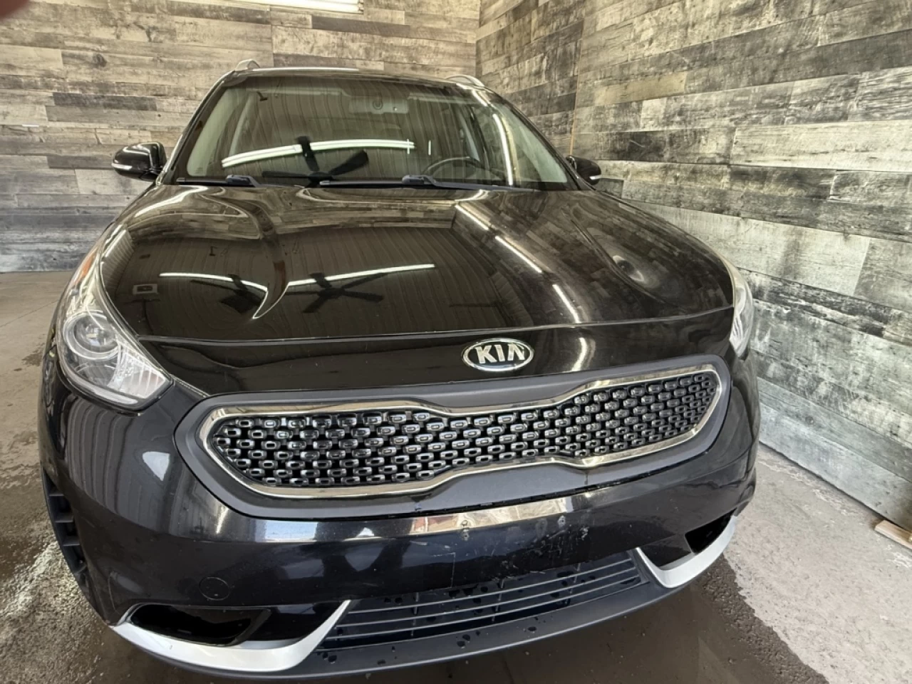 2018 Kia Niro EX Hybrid Cuir Mags ** ApprouvÉ À 99.9% ** Image principale