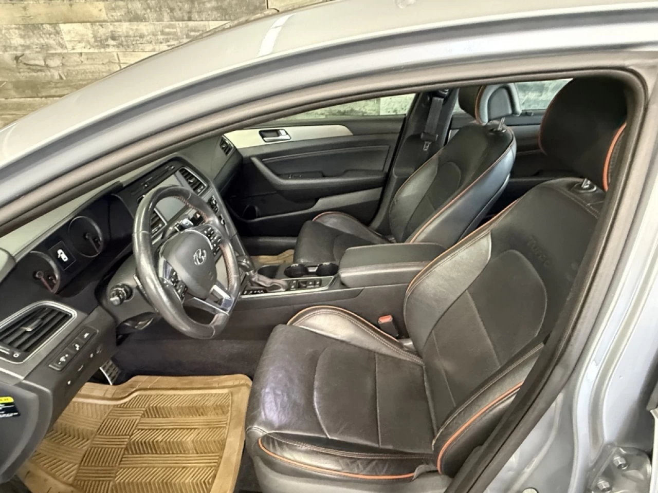 2016 Hyundai Sonata 2.0T Sport Ultimate CUIR NAV TOIT **APPROUVÉ À 99. Image principale