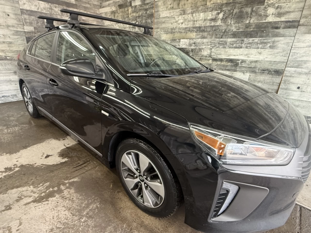 2019 Hyundai Ioniq PrivilÉgiÉ HYBRID PLUG-IN NAV MAGS ** APPROUVÉ À 9 Main Image