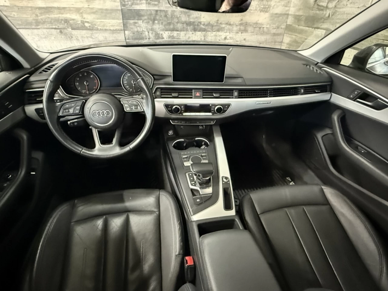 2018 Audi A4 Komfort Awd Cuir Navigation sieges chauffant Bluet Main Image