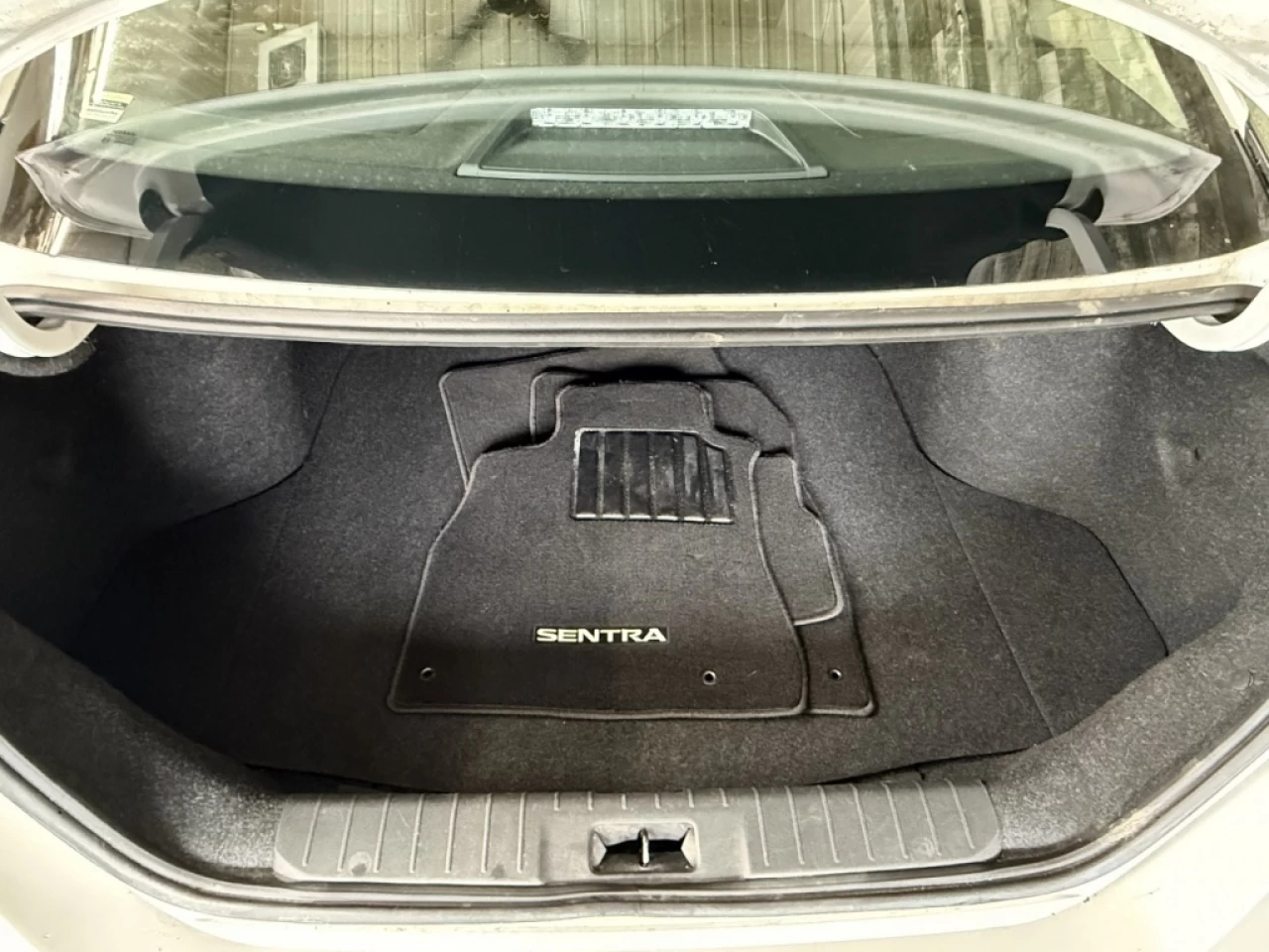 2021 Nissan Sentra SR CUIR TOIT ** APPROUVÉ À 99.9% ** Main Image