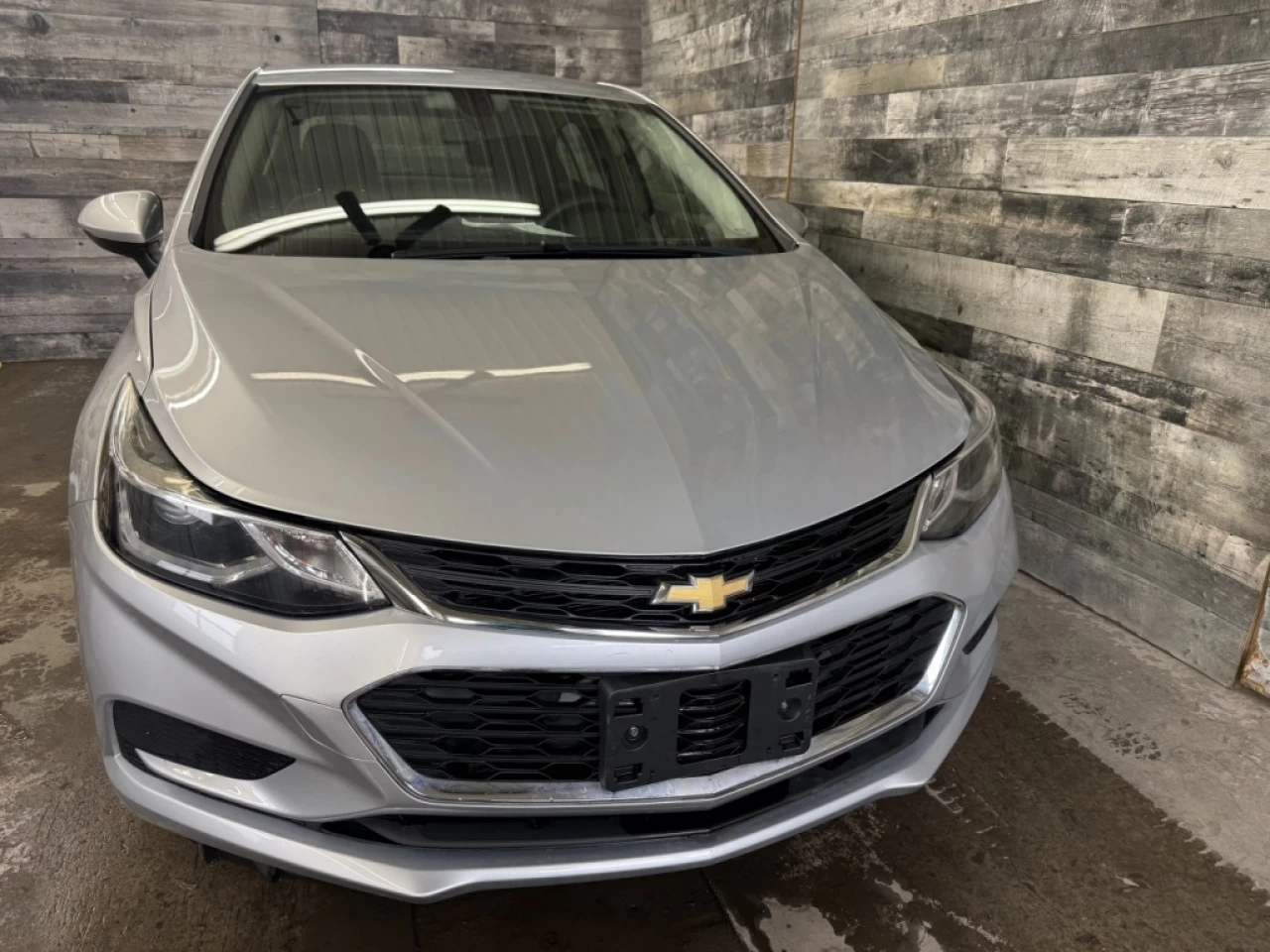 2018 Chevrolet Cruze LT AUTO CAM DE RECUL ** APPROUVÉ À 99.9% ** Image principale