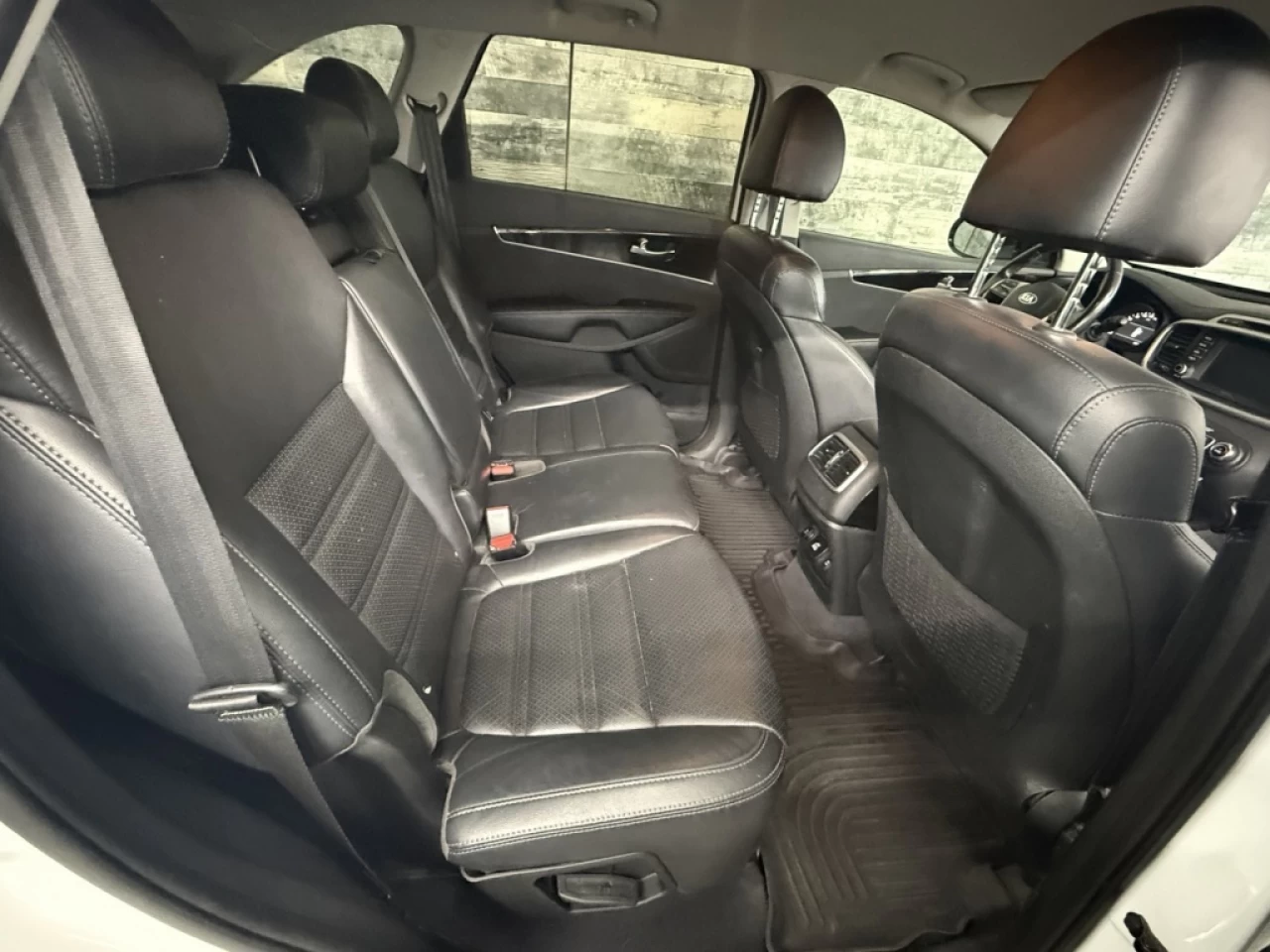 2019 Kia Sorento EX 7 PASS  AWD CUIR ** APPROUVÉ À 99.9% ** Main Image