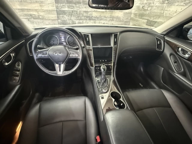 Infiniti Q50 2.0t LUXE AWD CUIR TOIT NAV ** APPROUVÉ À 99.9% ** 2018