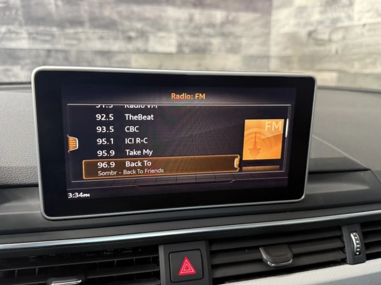 2018 Audi A4 Technik AWD CUIR NAV TOIT **APPROUVÉ À 99.9%** Main Image