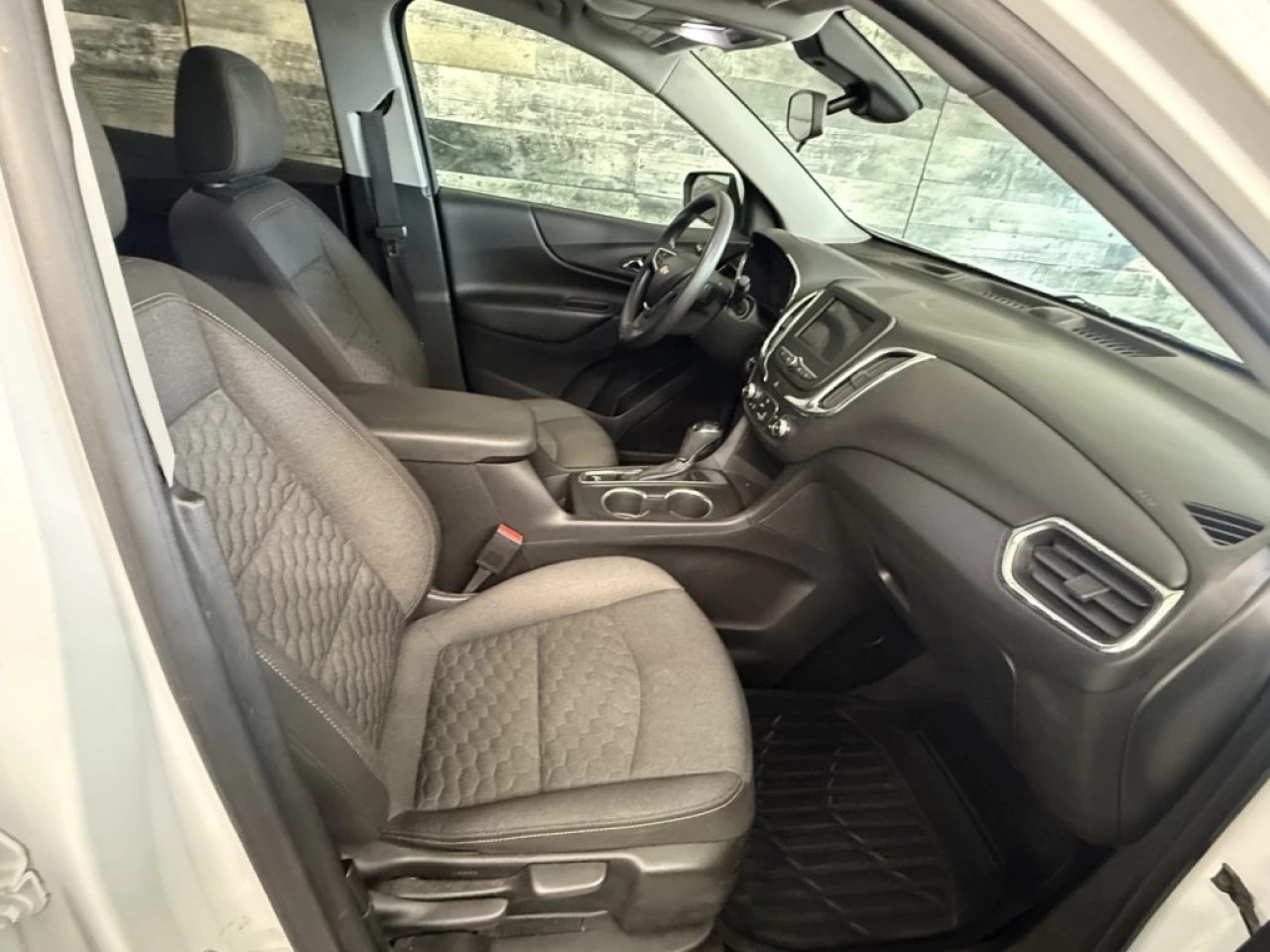 2020 Chevrolet Equinox LT Bluetooth Commande au volant **ApprouvÉ 99,9%** Main Image