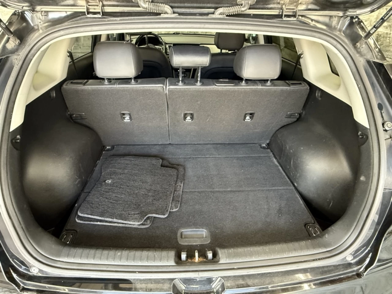 2018 Kia Niro EX Hybrid Cuir Mags ** ApprouvÉ À 99.9% ** Image principale