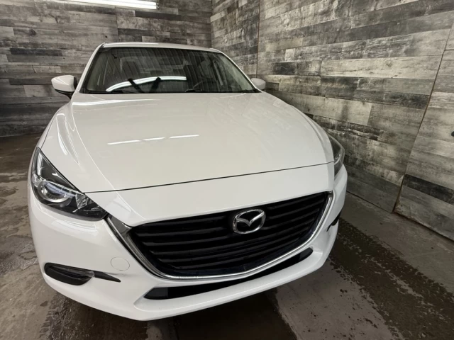 Mazda Mazda3 GX AUTO CAM DE RECUL ** APPROUVÉ À 99.9% ** 2017