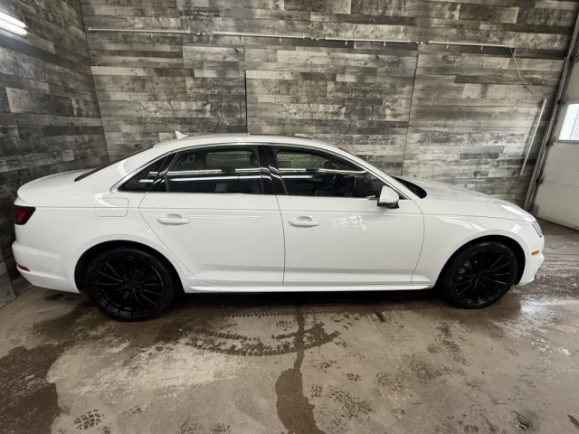 Audi A4 Technik AWD CUIR NAV TOIT 2018