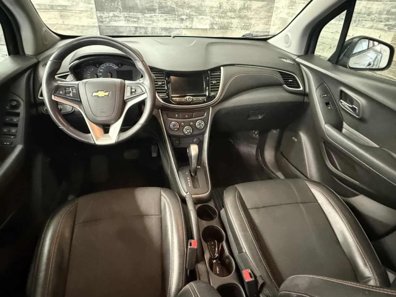 2018 Chevrolet Trax LT AWD CUIR TOIT CAM DE RECUL **APPROUVÉ À 99.9%** Main Image