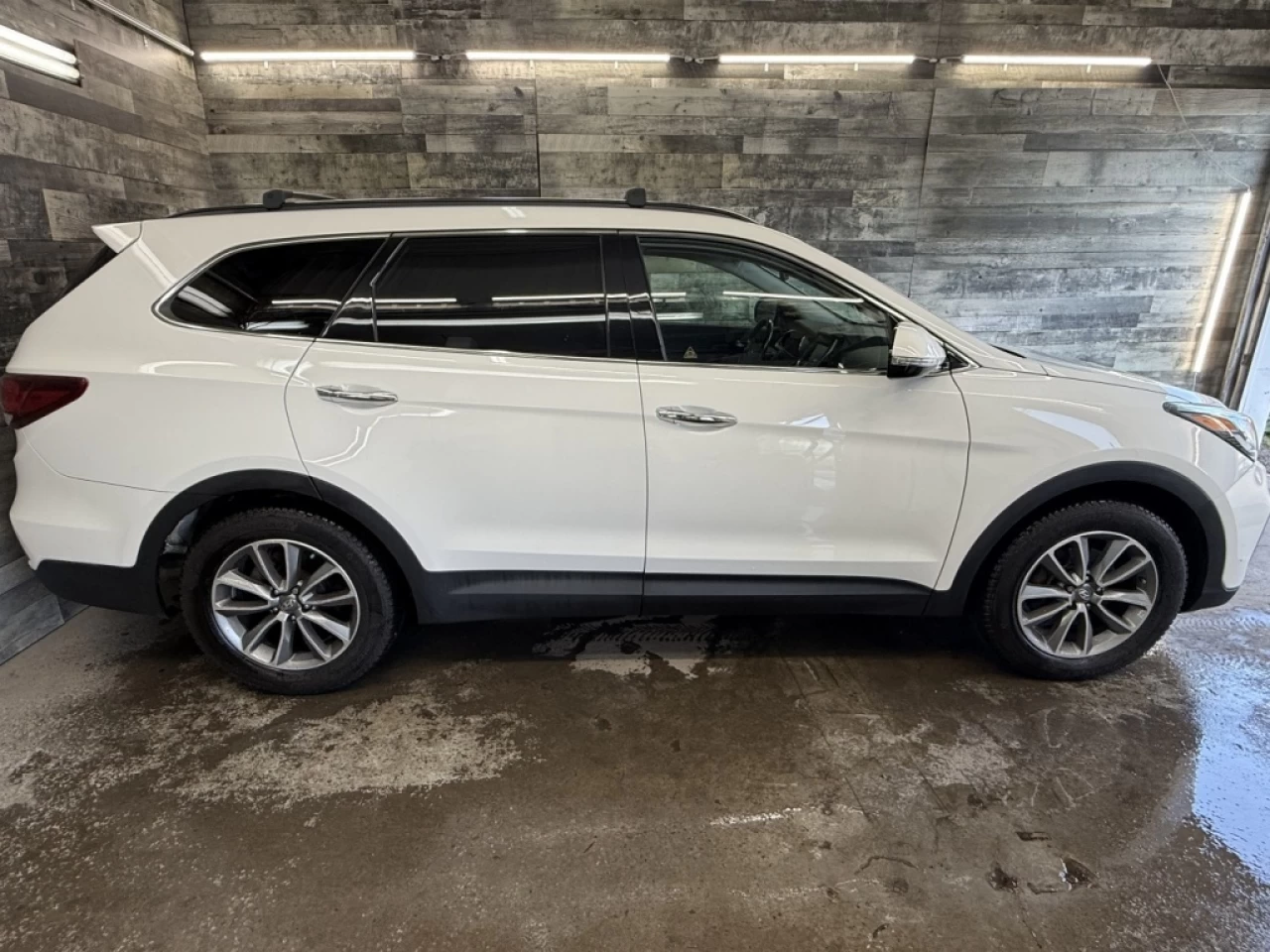 2019 Hyundai Santa Fe XL PrivilÉgiÉ 7 PASS AWD BLUETOOTH **APPROUVÉ À 99.9% Main Image