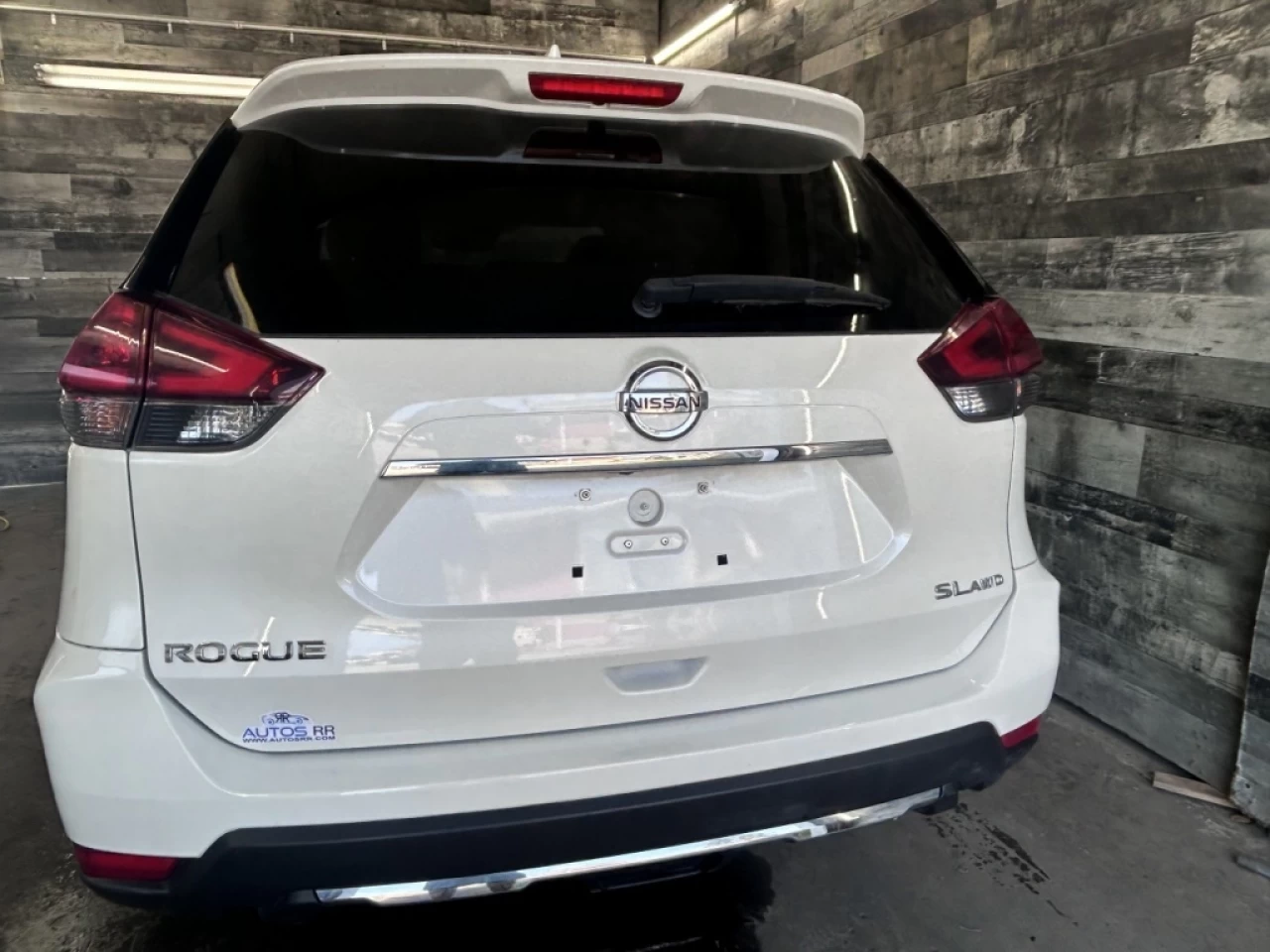2018 Nissan Rogue SL AWD AUTO NAV TOIT CUIR **APPROUVÉE 99,9%** Main Image