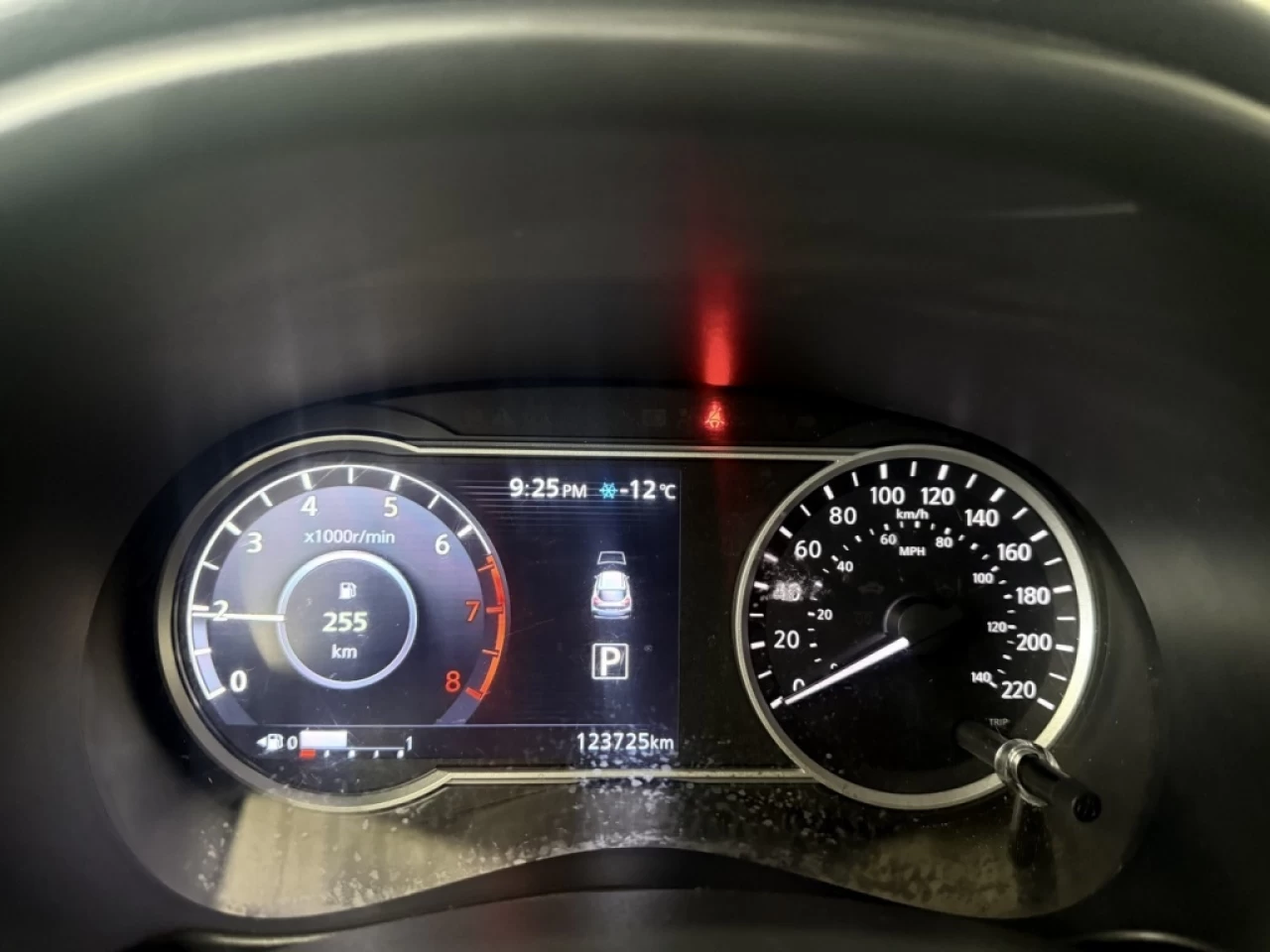 2019 Nissan Kicks SR AUTO CAM DE RECUL BLUETOOTH **APPROUVÉ À 99.9%* Main Image