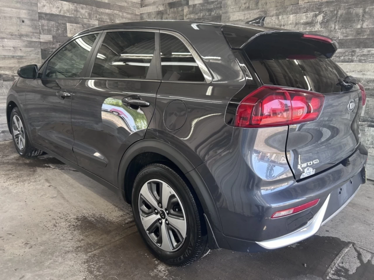 2019 Kia Niro L Hybrid Cam de recul  ** APPROUVÉE 99,9% ** Image principale