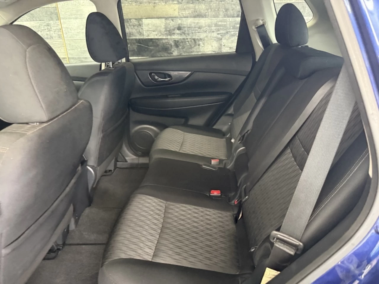 2020 Nissan Rogue SV Awd Cam de recul mags  ** APPROUVÉE 99,9% ** Image principale