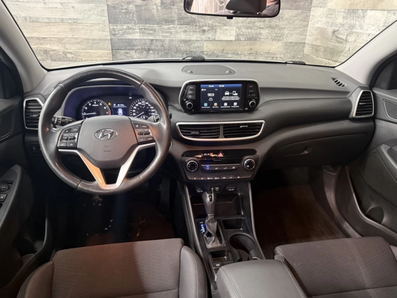 2021 Hyundai Tucson PrivilÉgiÉ AWD BLUETOOTH **APPROUVÉ À 99.9%** Main Image