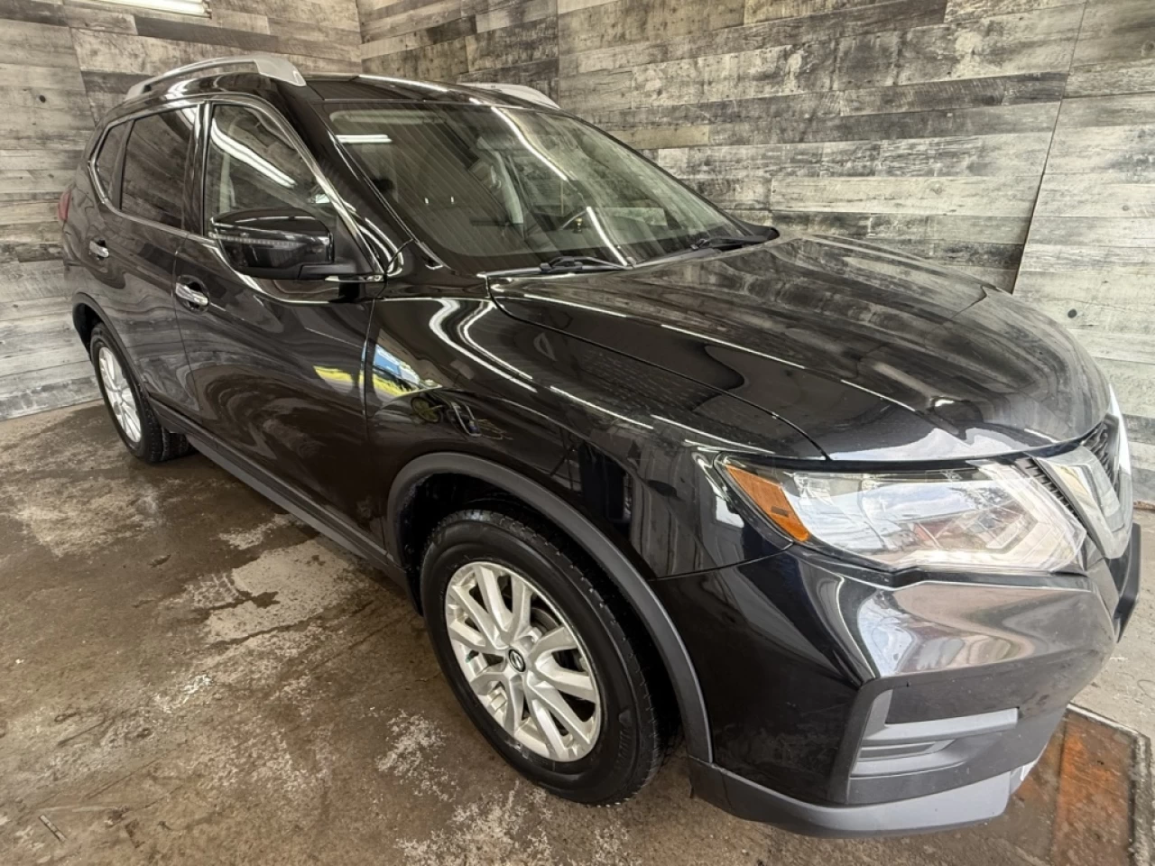 2019 Nissan Rogue S Main Image