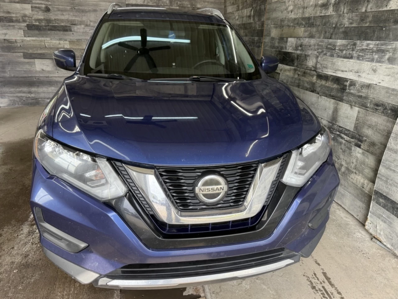 2020 Nissan Rogue SV Awd Cam de recul mags  ** APPROUVÉE 99,9% ** Main Image