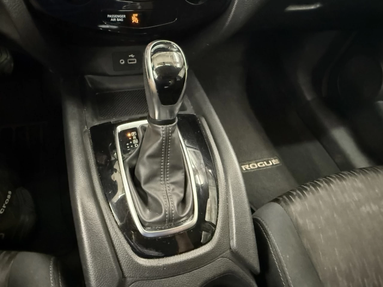 2019 Nissan Rogue S Main Image