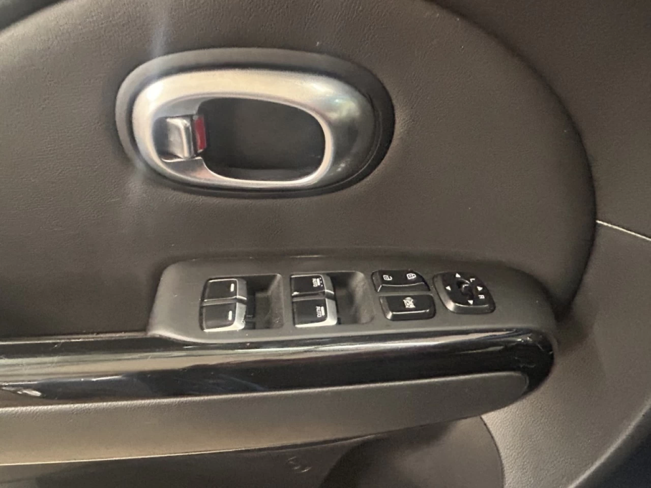 2018 Kia Soul EX CUIR TOIT CAM DE RECUL **APPROUVÉ À 99.9%** Image principale