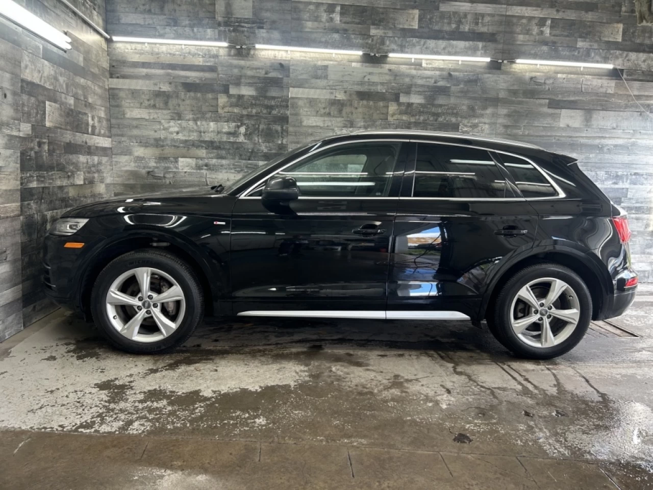 2018 Audi Q5 Progressiv AWD CUIR NAV TOIT PANO **APPROUVÉ À 99. Main Image